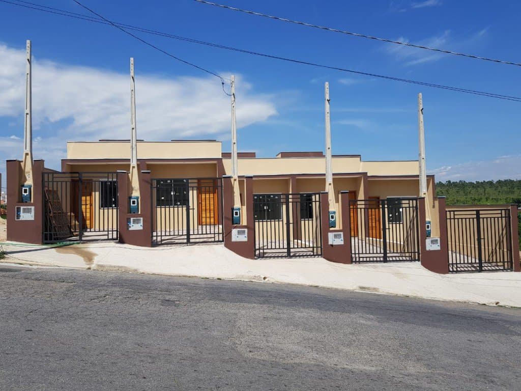 Como comprar casa geminada?