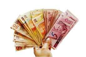 Selic cai para 4,25%: entenda como essa baixa afeta os empréstimos no País
