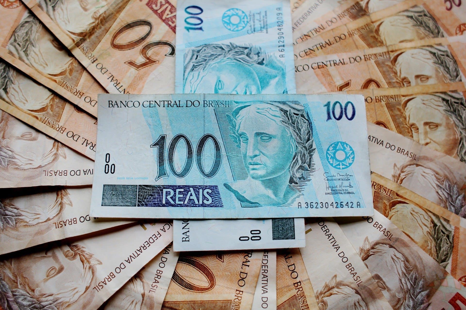 auxílio emergencial extensão