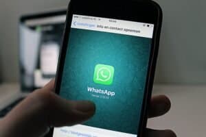 Empréstimo pelo WhatsApp. É golpe?