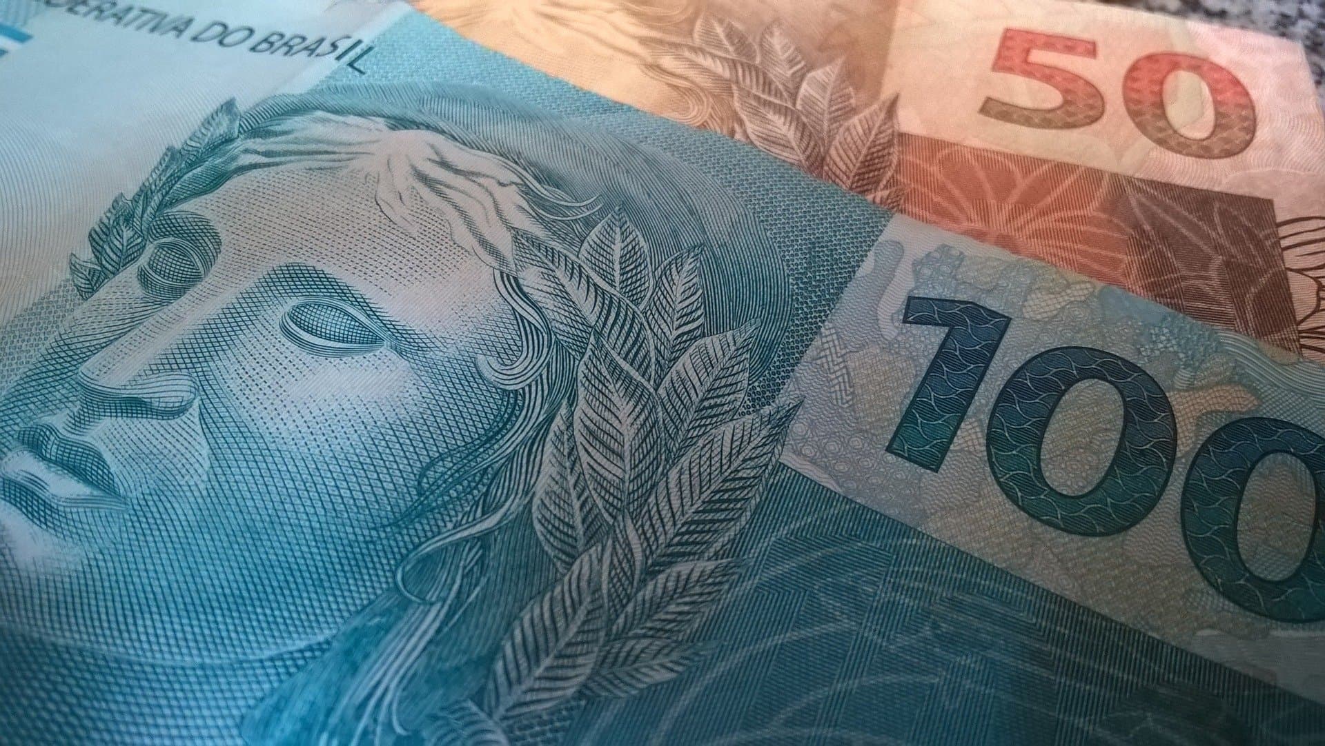 auxílio emergencial