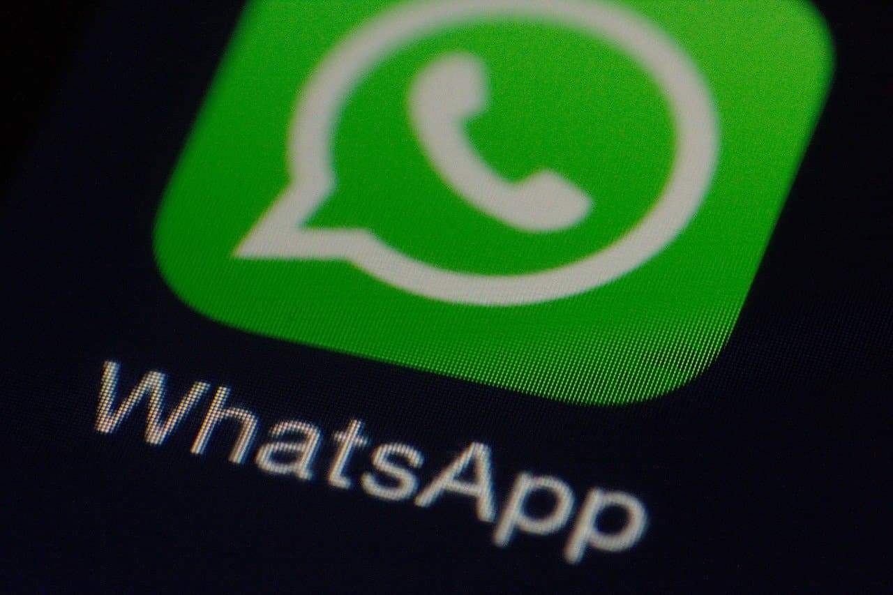 Como o WhatsApp ganha dinheiro?