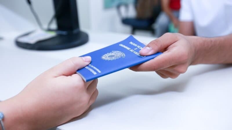 Carteira de trabalho digital: como saber se a minha foi assinada?