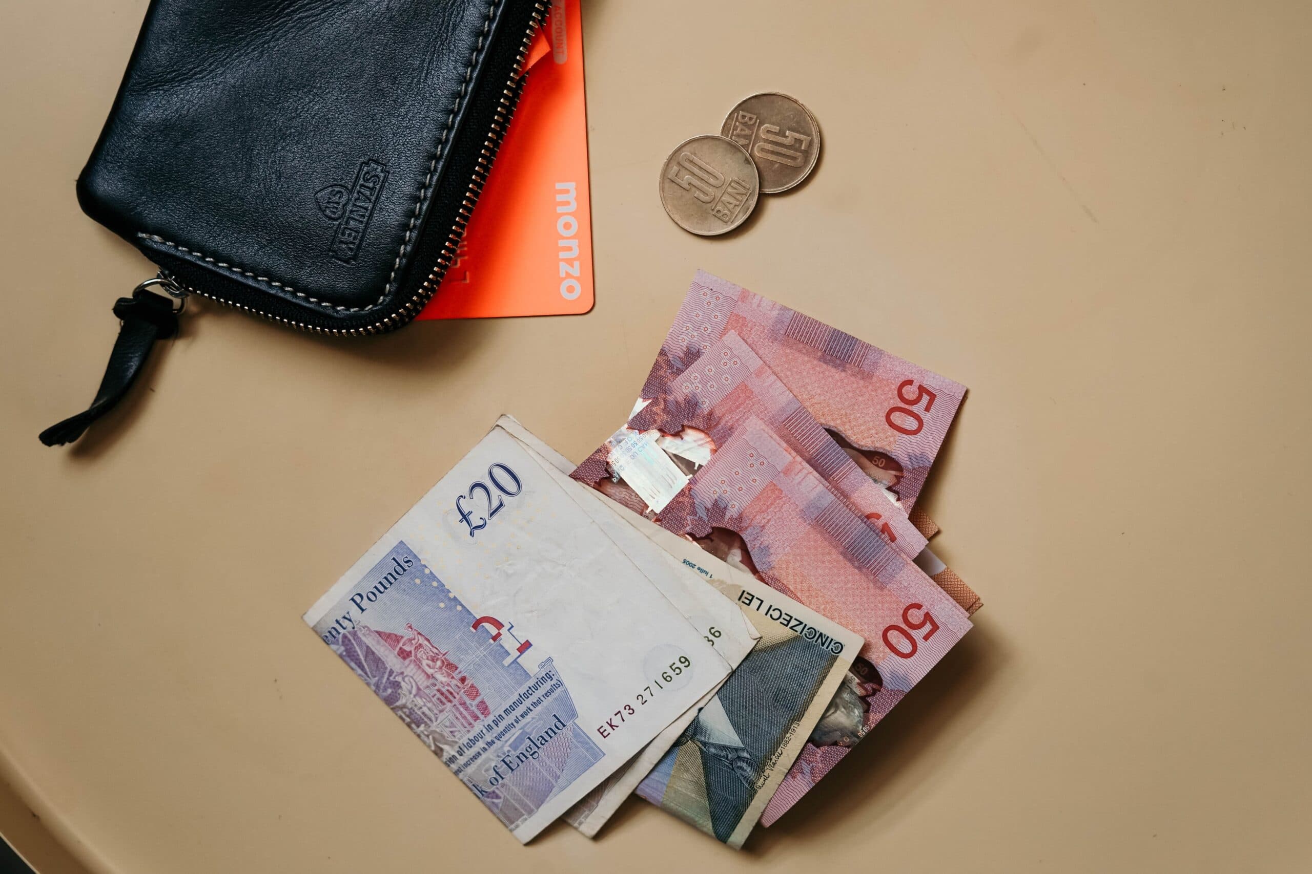 Quando a RAIS é entregue em atraso o funcionário recebe o PIS?