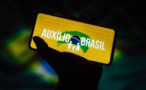 Quais as diferenças entre o bolsa família e o auxílio brasil?