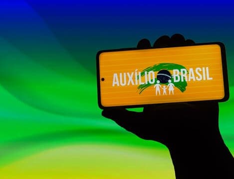 Auxílio Brasil