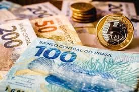 Quem vai receber o 13° do INSS em abril?