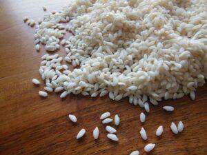 Preço do pacote de arroz aumentou 71% desde fevereiro, diz Procon-SP