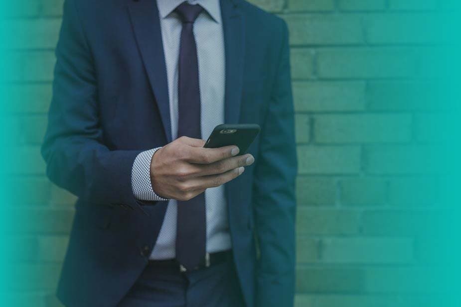 com quem é melhor pegar um empréstimo banco ou financeira