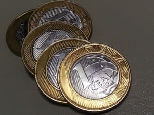 Décimo terceiro salário: quem tem direito, cálculo e quando é pago Décimo terceiro salário: quem tem direito, cálculo e quando é pago