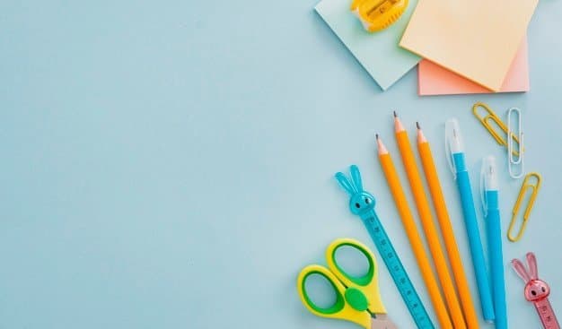 Onde comprar material escolar barato?