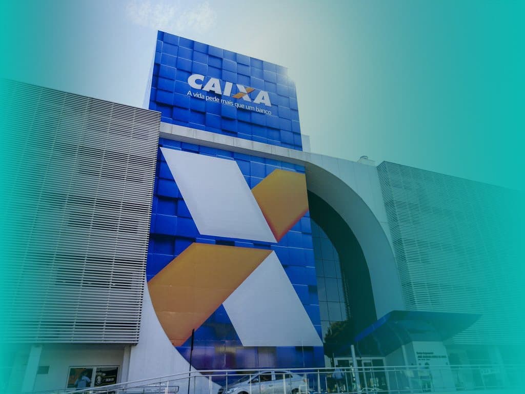 Senha: fachada do prédio da Caixa Econômica Federal.