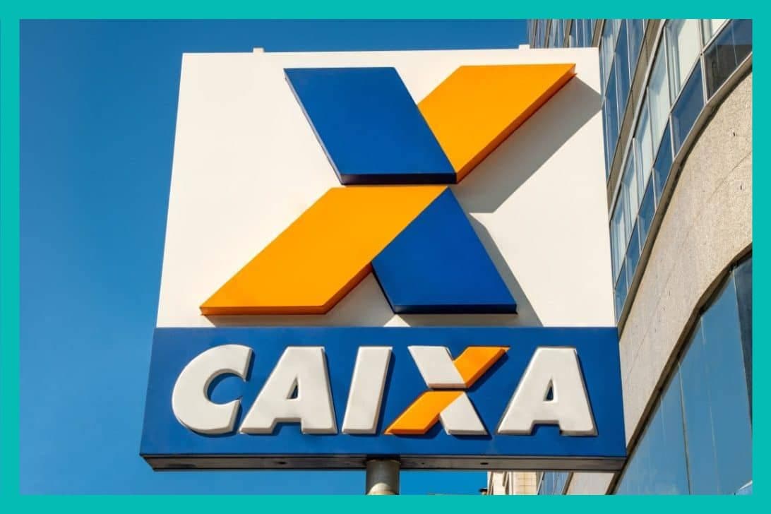 Saque-Aniversário: placa do prédio da Caixa Econômica Federal.