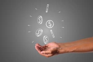 Auxílio Brasil terá 13º salário em 2022? Auxílio Brasil terá 13º salário em 2022?