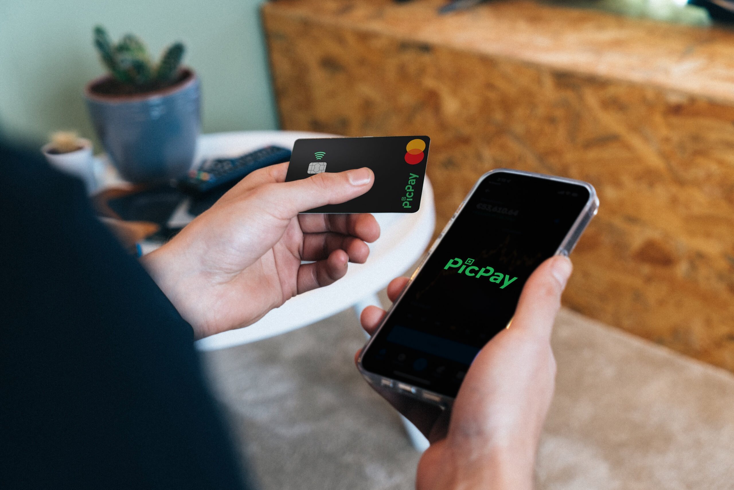 Como pedir o cartão de crédito PicPay? - FinanZero
