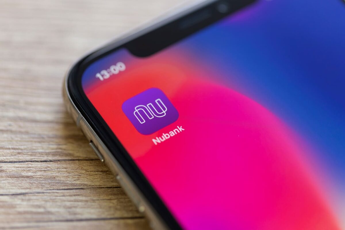 Nubank libera pagamento da fatura do cartão no débito automático - TecMundo